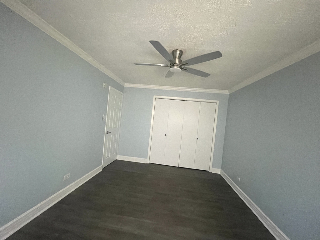 4211 W 95th Street - Photo 5