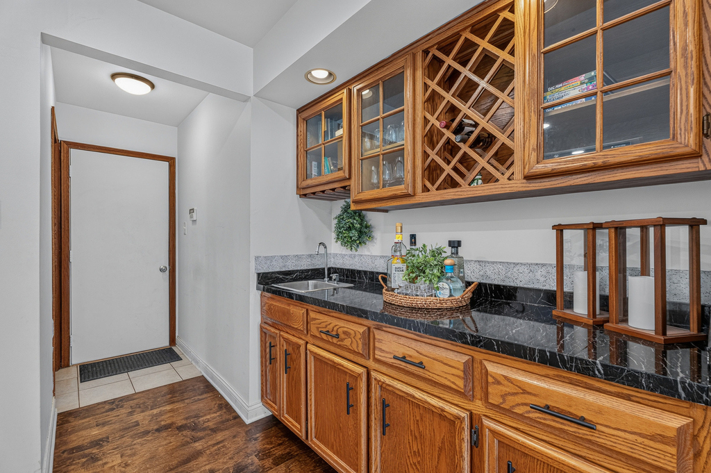 10521 Grandview Drive - Photo 20