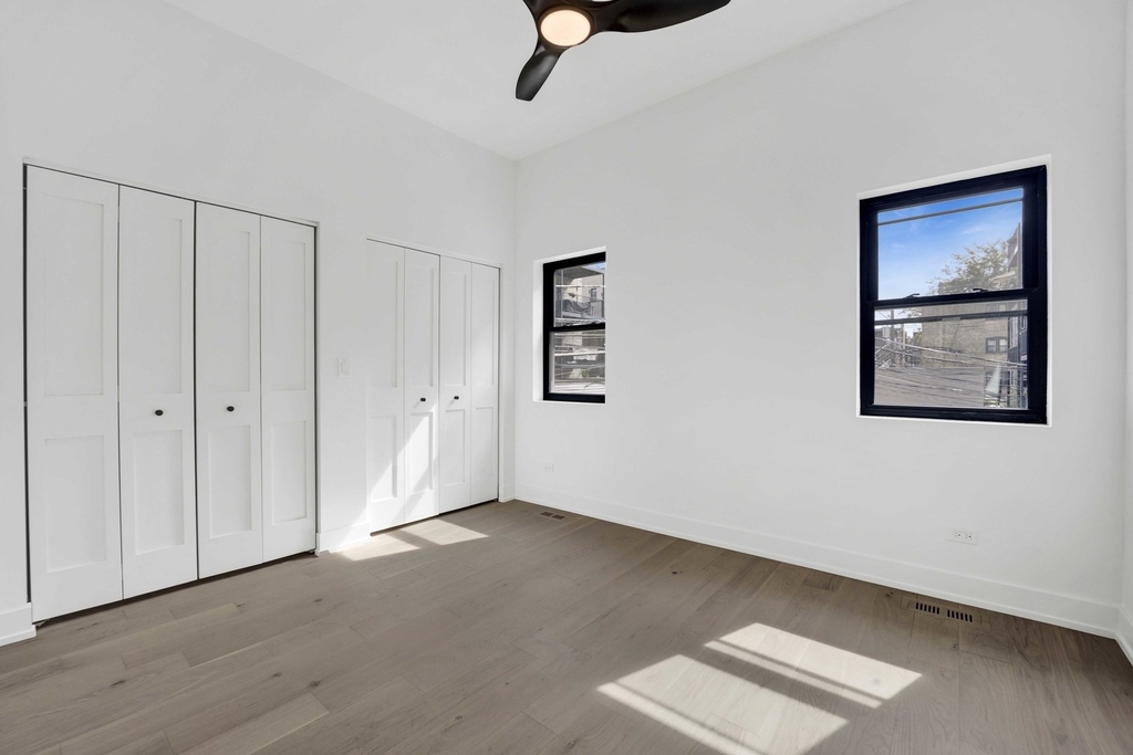 3641 N Wilton Avenue - Photo 10