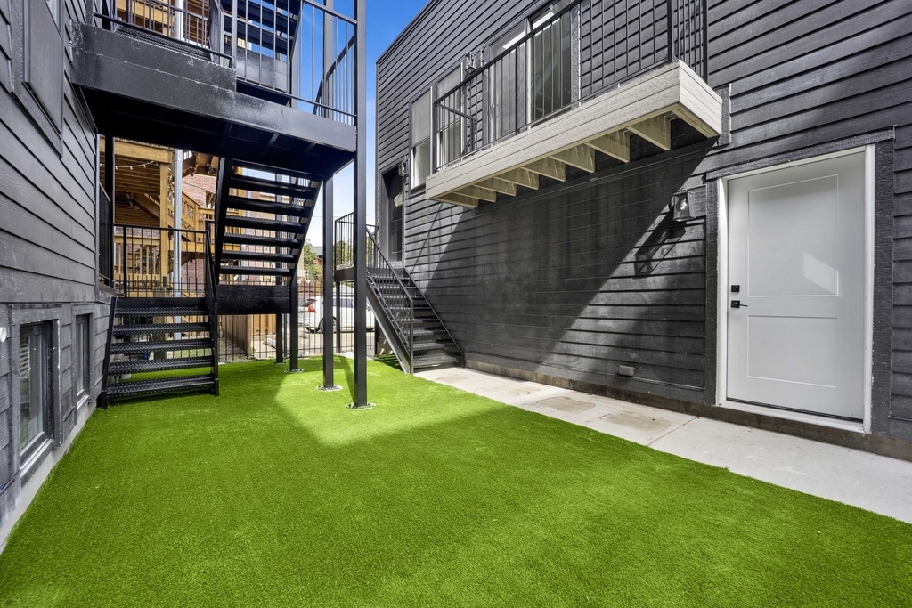 3641 N Wilton Avenue - Photo 1