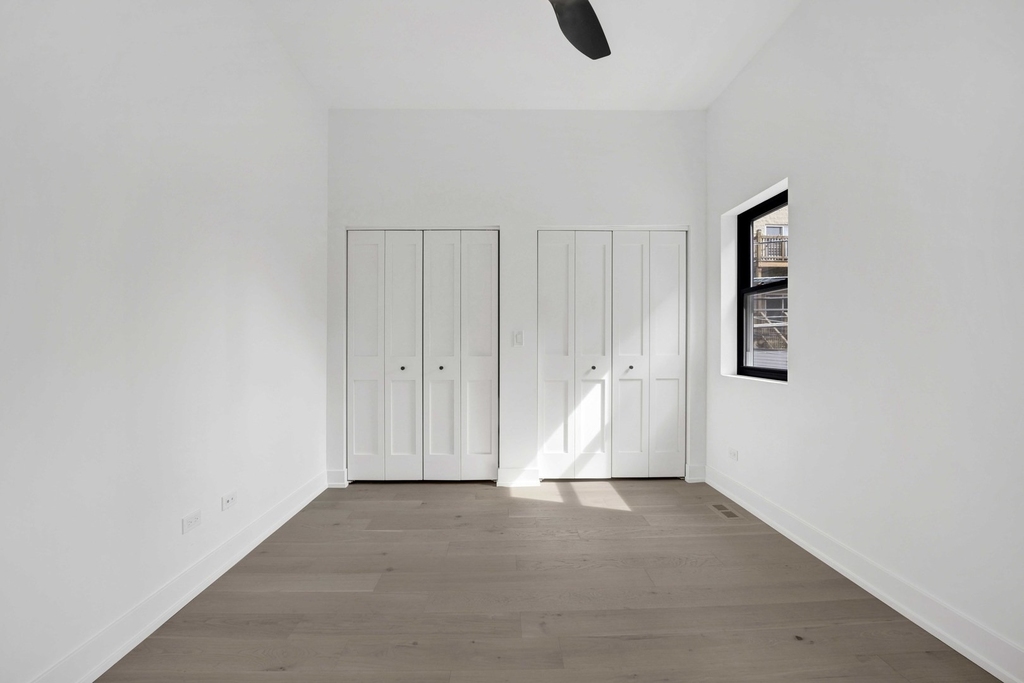 3641 N Wilton Avenue - Photo 11