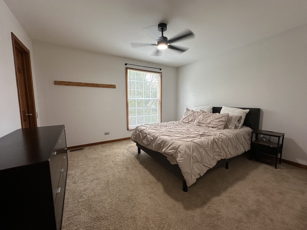 1381 Glacier Parkway - Photo 9