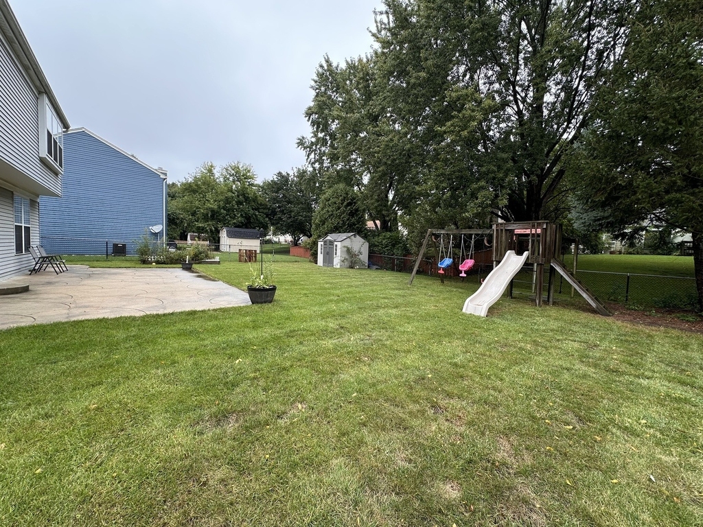 1381 Glacier Parkway - Photo 15