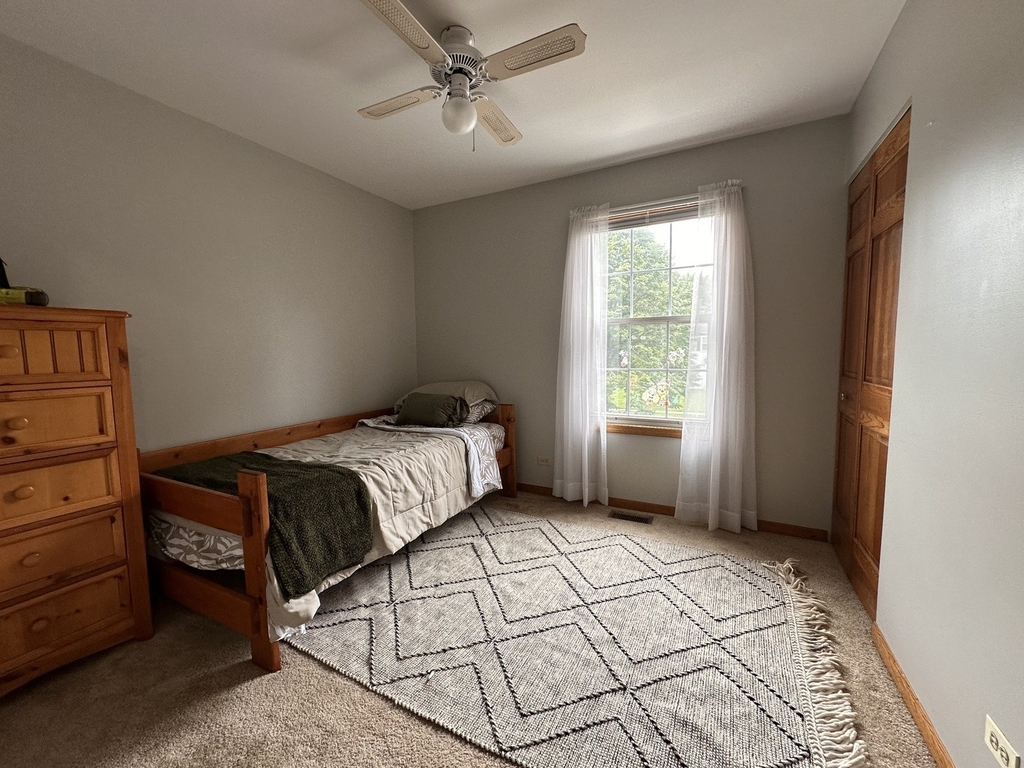 1381 Glacier Parkway - Photo 10