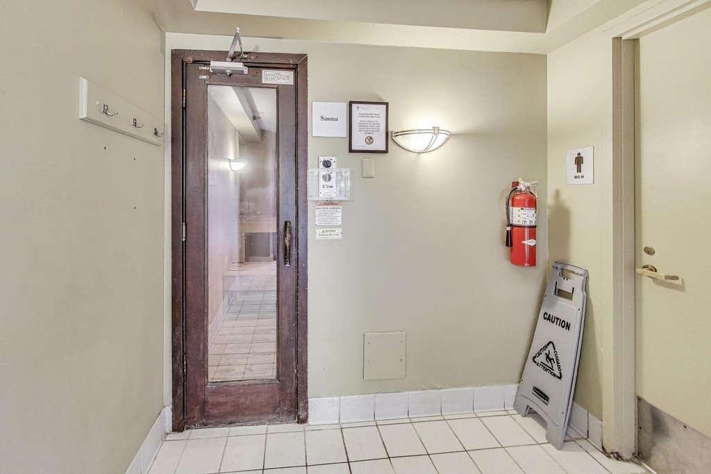 440 N Wabash Avenue - Photo 21