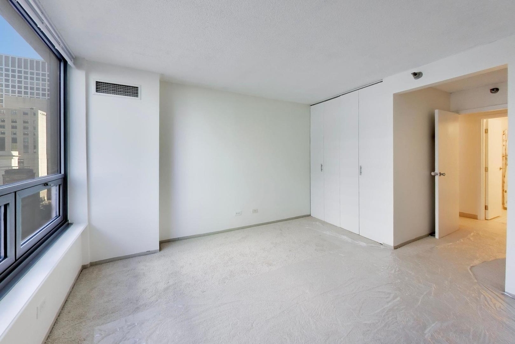 440 N Wabash Avenue - Photo 7