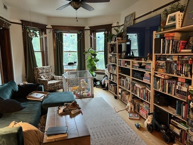 1341 W Eddy Street - Photo 12