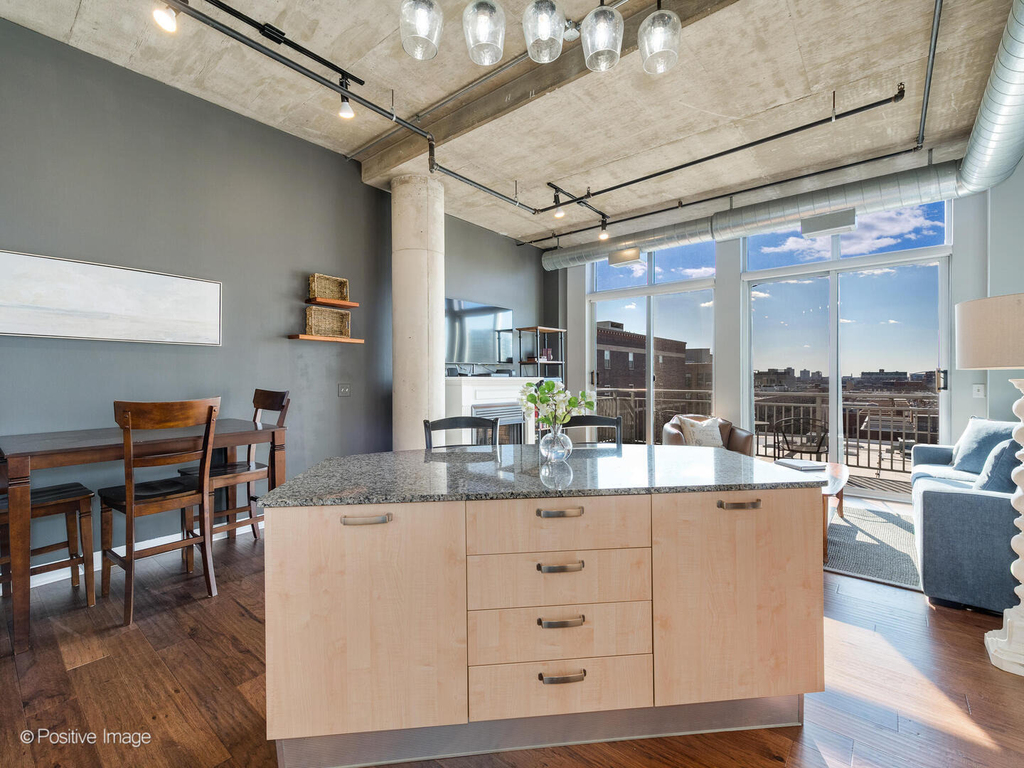 111 S Morgan Street - Photo 10