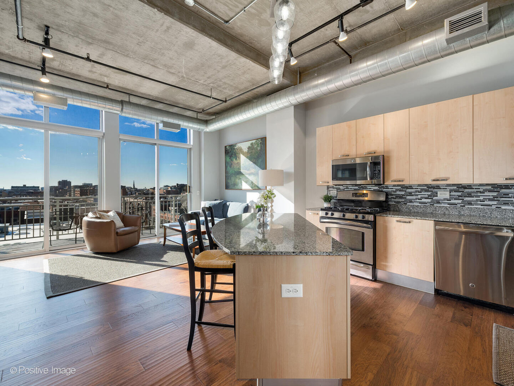 111 S Morgan Street - Photo 9