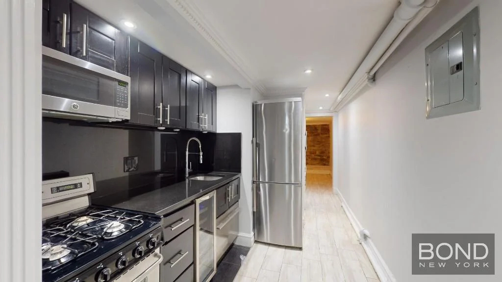 345 West 53rd Street - Photo 0