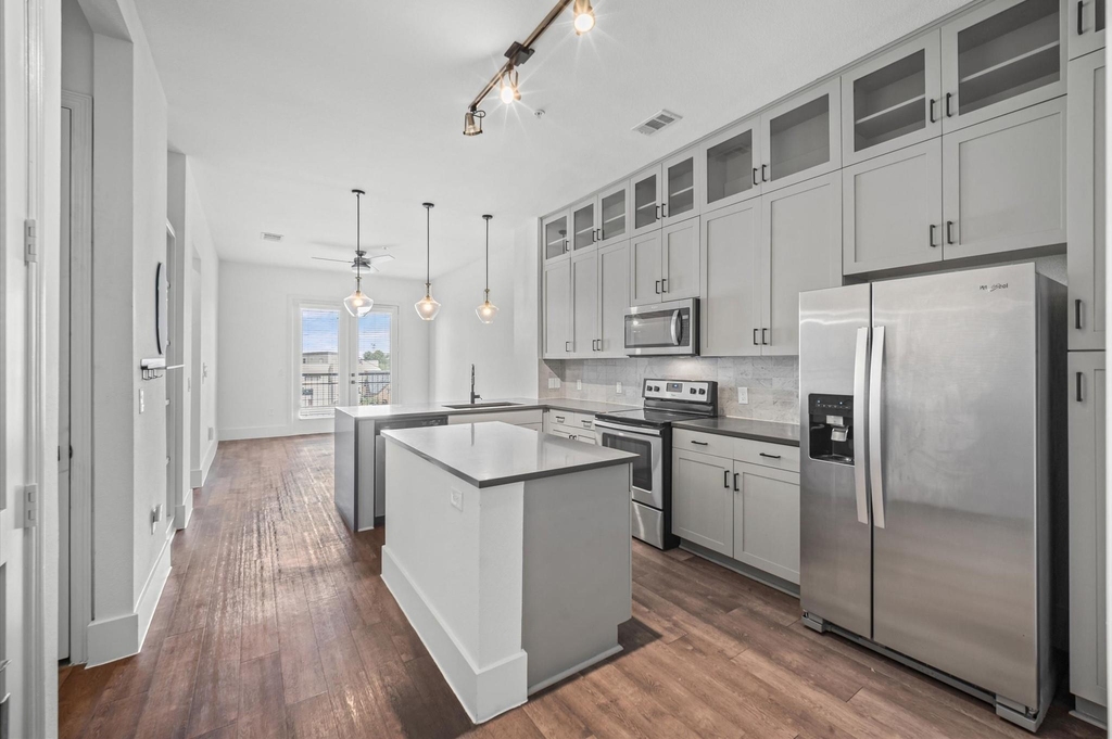 1508 Blodgett Street - Photo 6