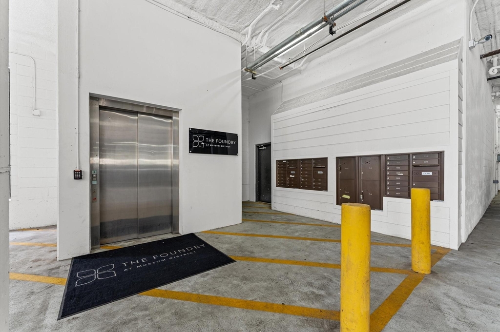 1508 Blodgett Street - Photo 3