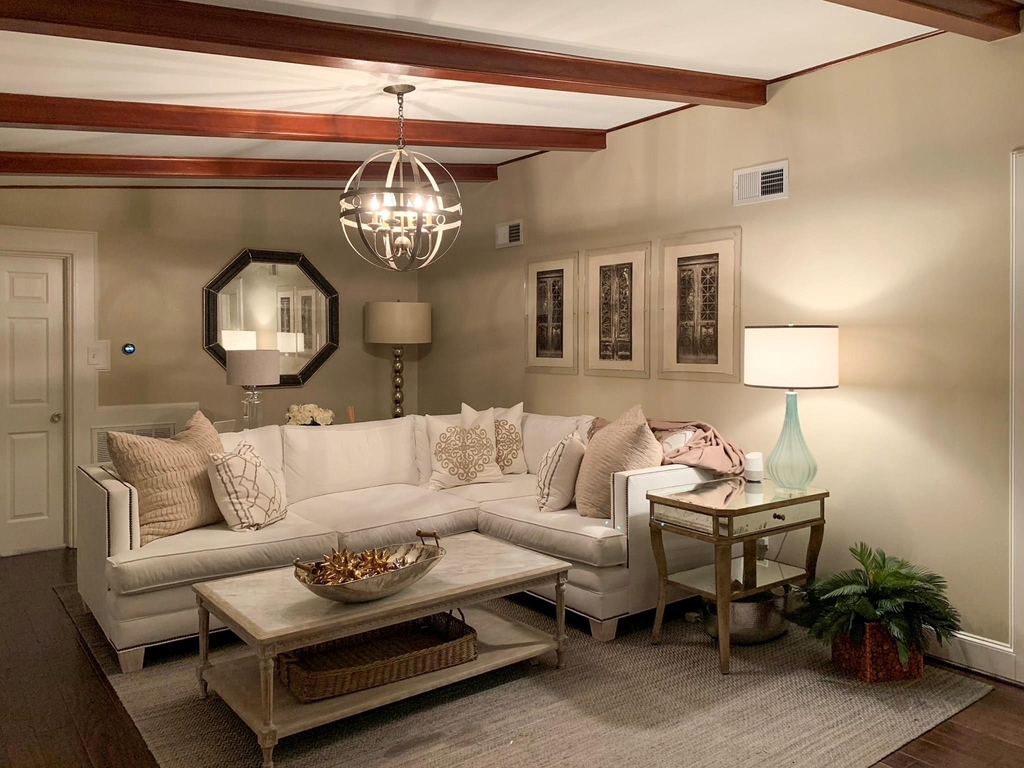2202 Robinhood - Photo 17