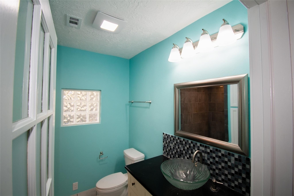 518 S Masonic Street - Photo 8