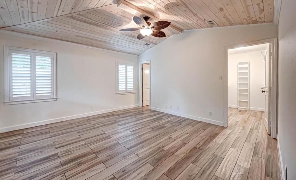 4026 Drummond Street - Photo 12
