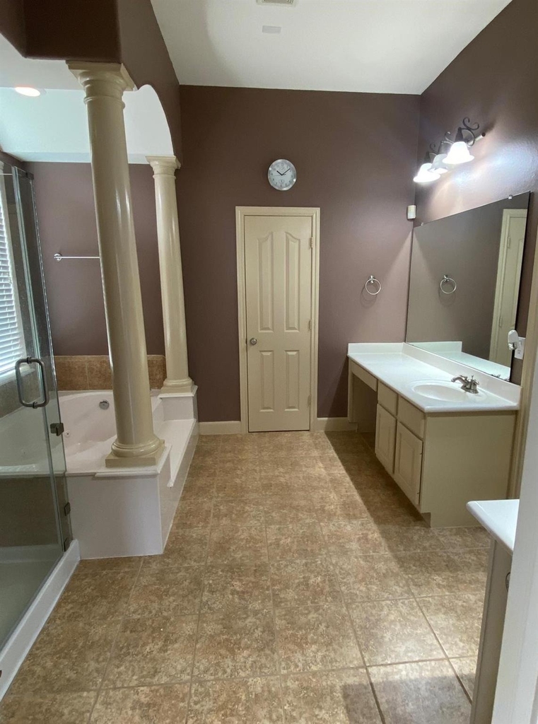 5219 Emerald Trace Court - Photo 21