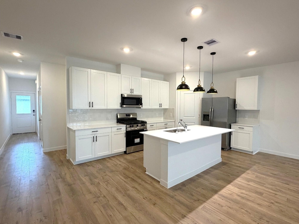 3507 Goldfinch Woods Drive - Photo 4