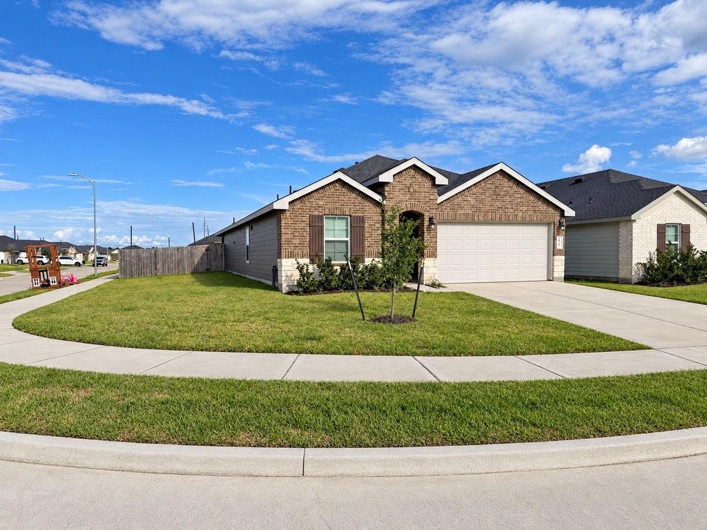 8707 Anacua Drive - Photo 1
