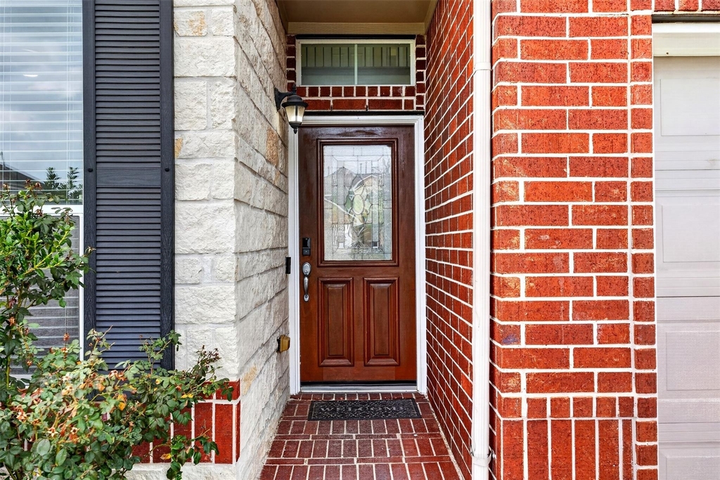 8806 Willow Wind Lane - Photo 12