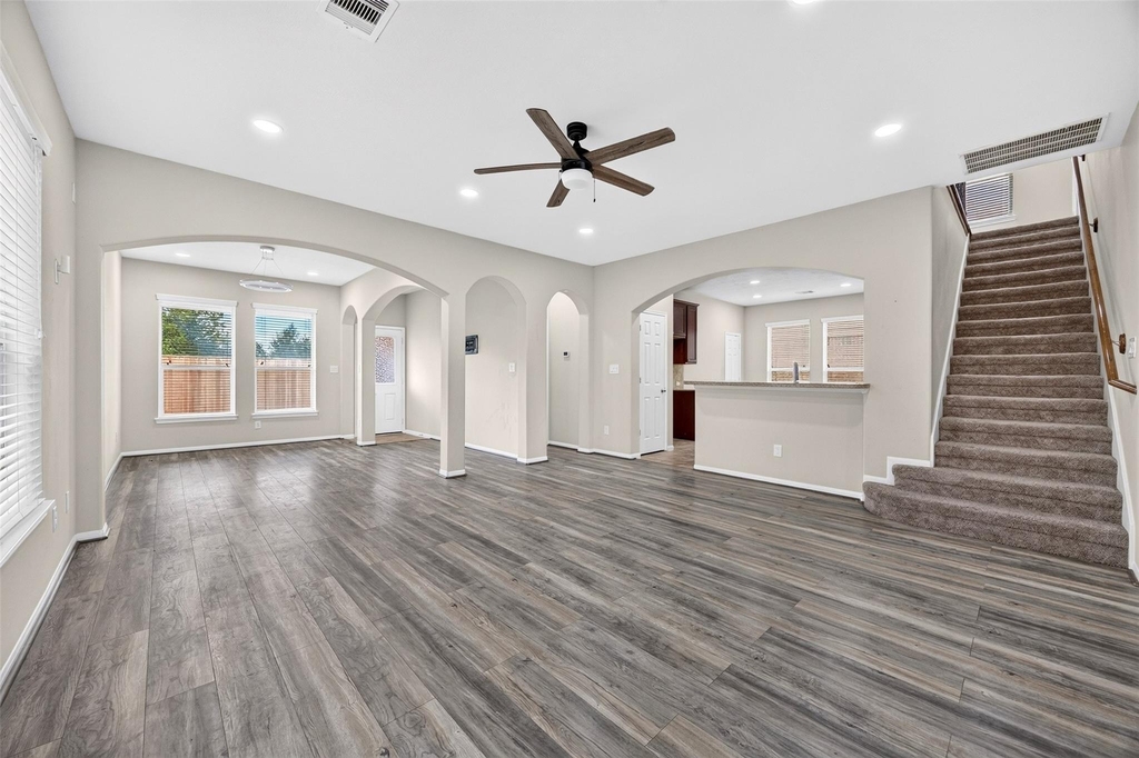 8806 Willow Wind Lane - Photo 17