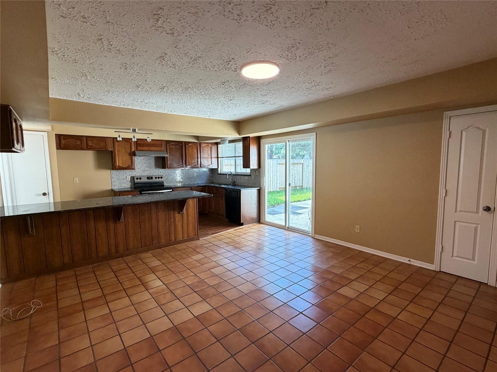 2535 Coopers Post Lane - Photo 5