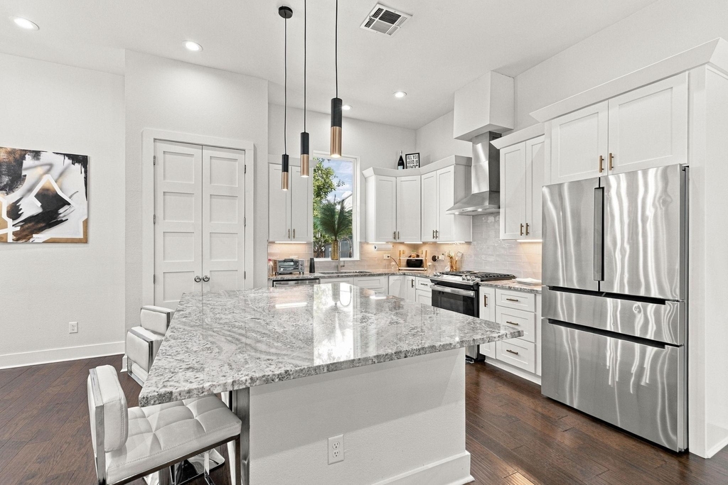 2312 Campbell Road - Photo 11