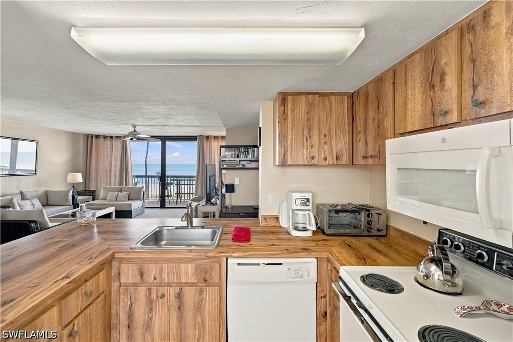 26300 Hickory Boulevard - Photo 4