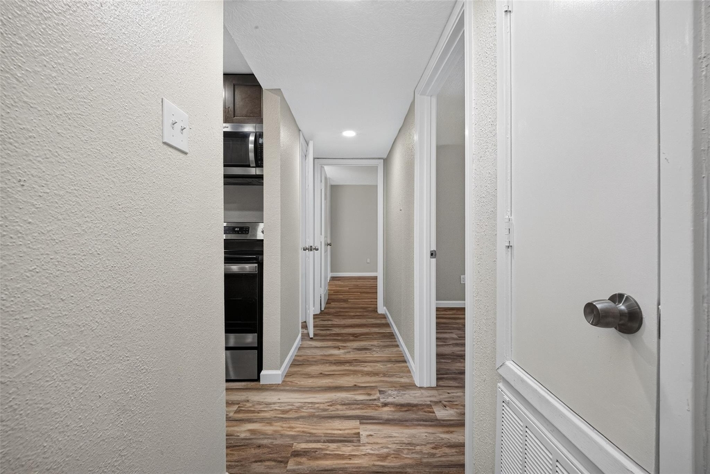 1516 Bay Area Boulevard - Photo 12