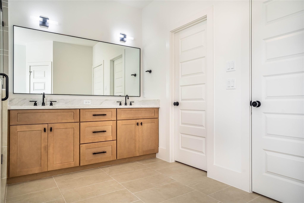 5726 Barbara Rose Lane - Photo 18