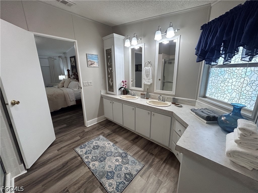 10561 Lake Loop Road - Photo 25