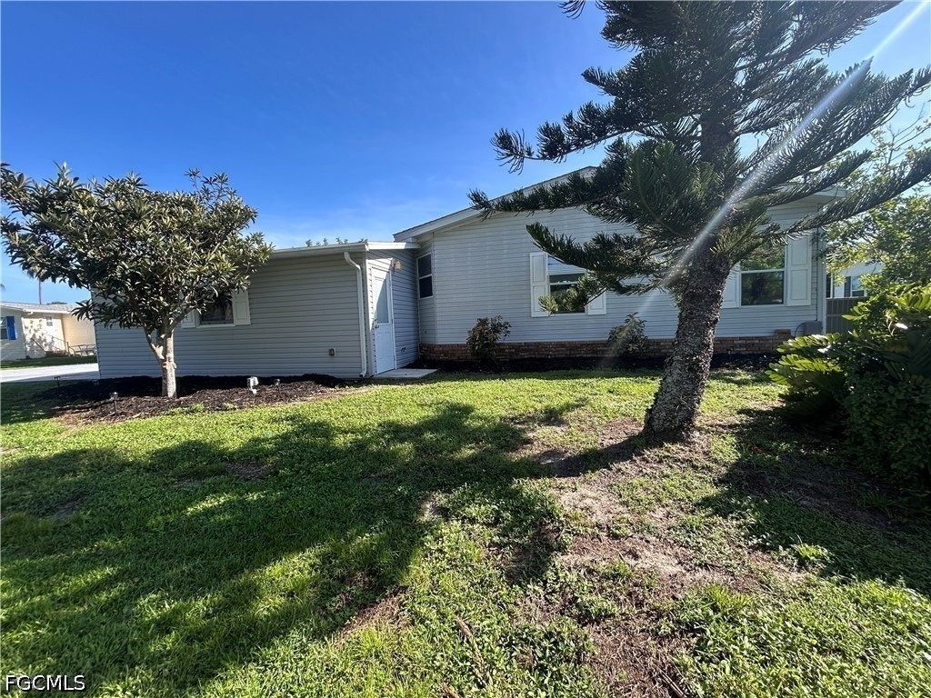 10561 Lake Loop Road - Photo 29