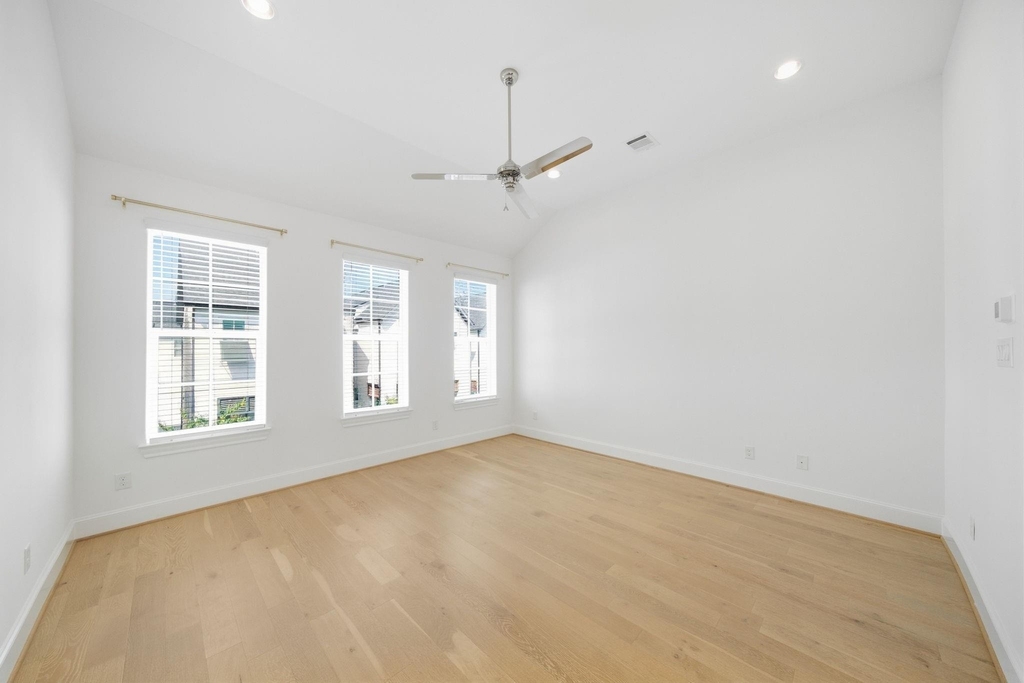 3409 Timbergrove Oaks Street - Photo 10