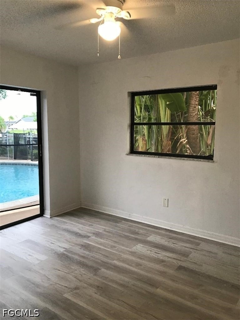 1726 Se 10th Place - Photo 11