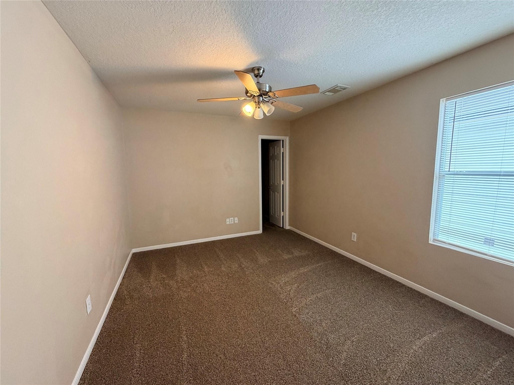 15423 Fir Woods Lane - Photo 35