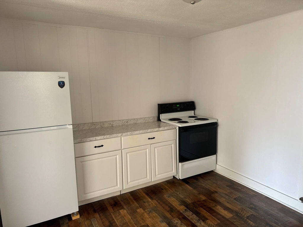 97 Franklin - Photo 2