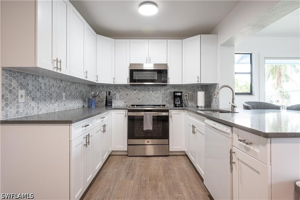 507 14th Street N - Photo 17