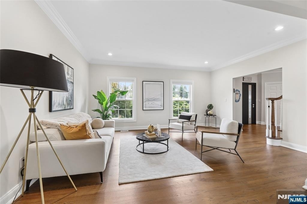 560 Van Emburgh - Photo 17