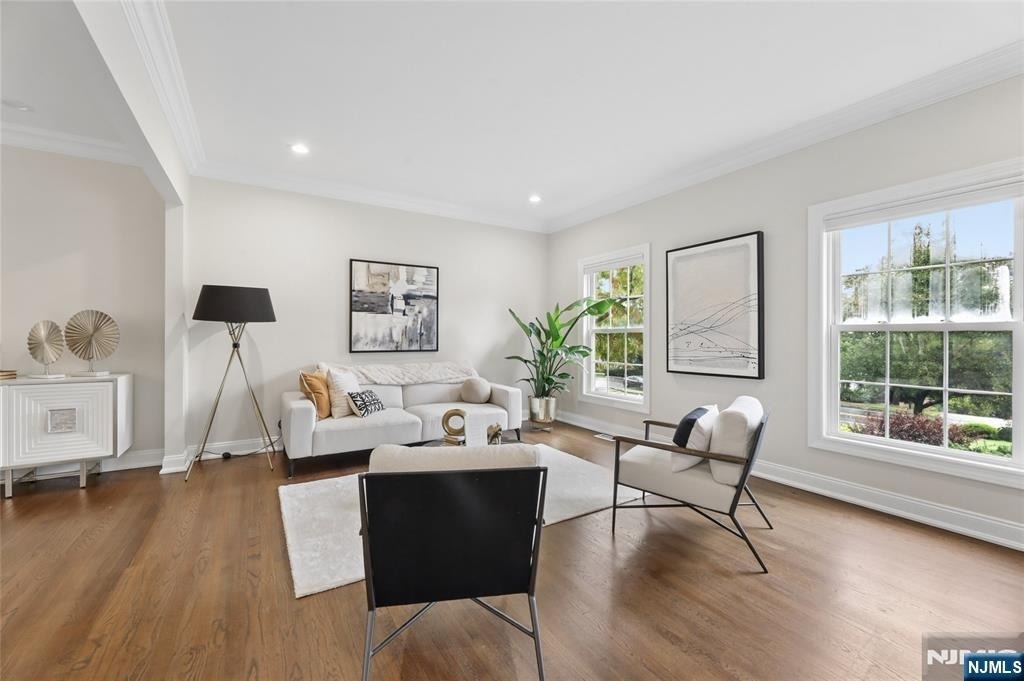 560 Van Emburgh - Photo 14
