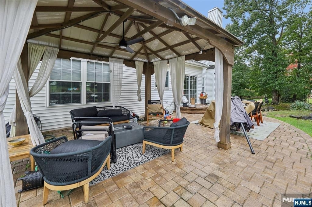 560 Van Emburgh - Photo 38