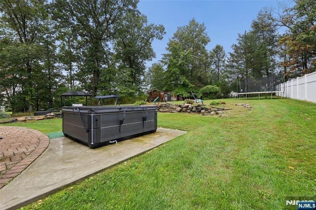 560 Van Emburgh - Photo 37