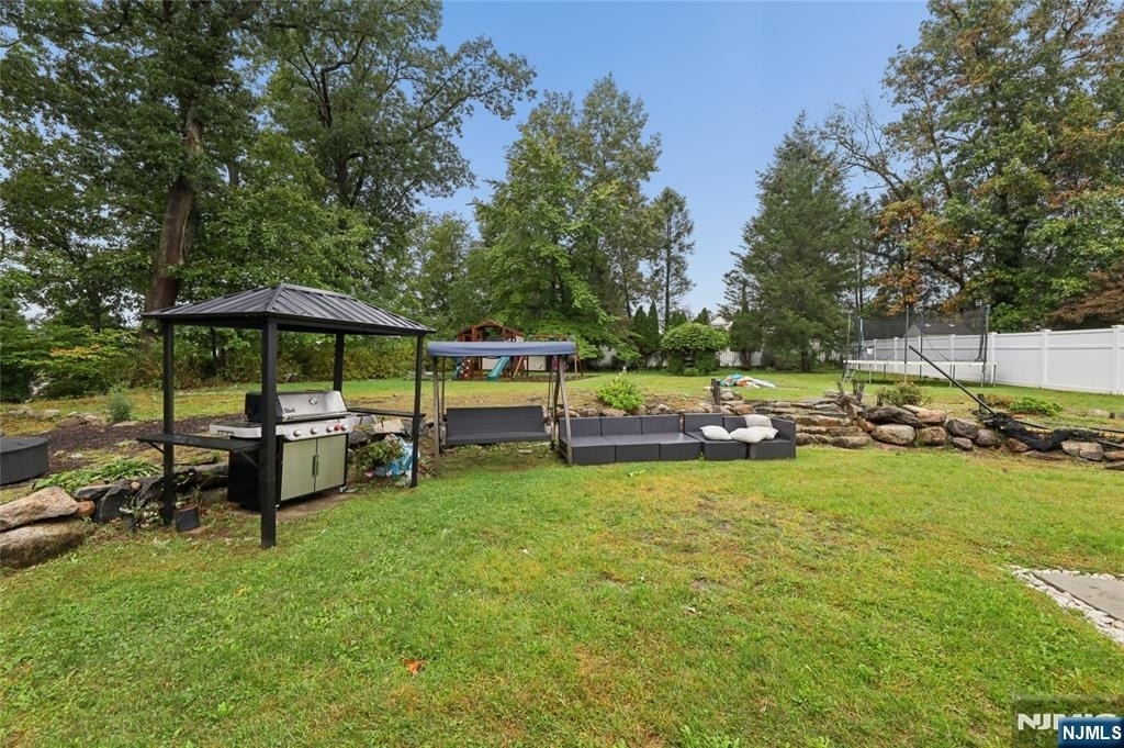 560 Van Emburgh - Photo 39