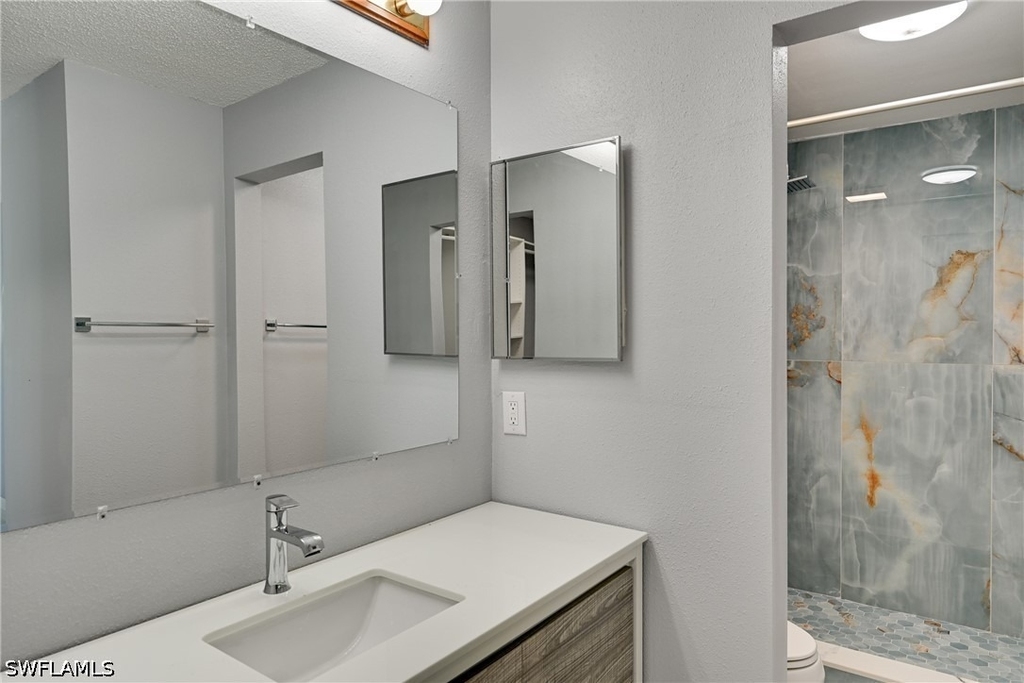 5712 Foxlake Drive - Photo 24