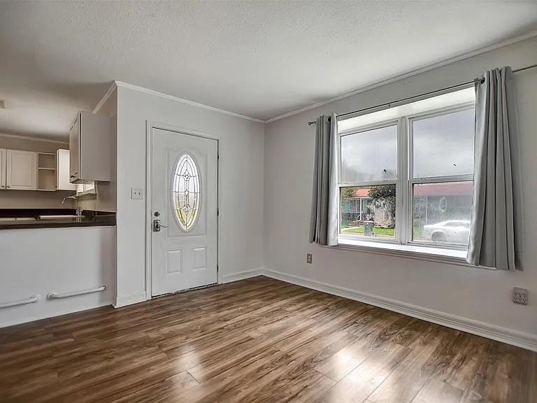 5309 Perry Avenue - Photo 1