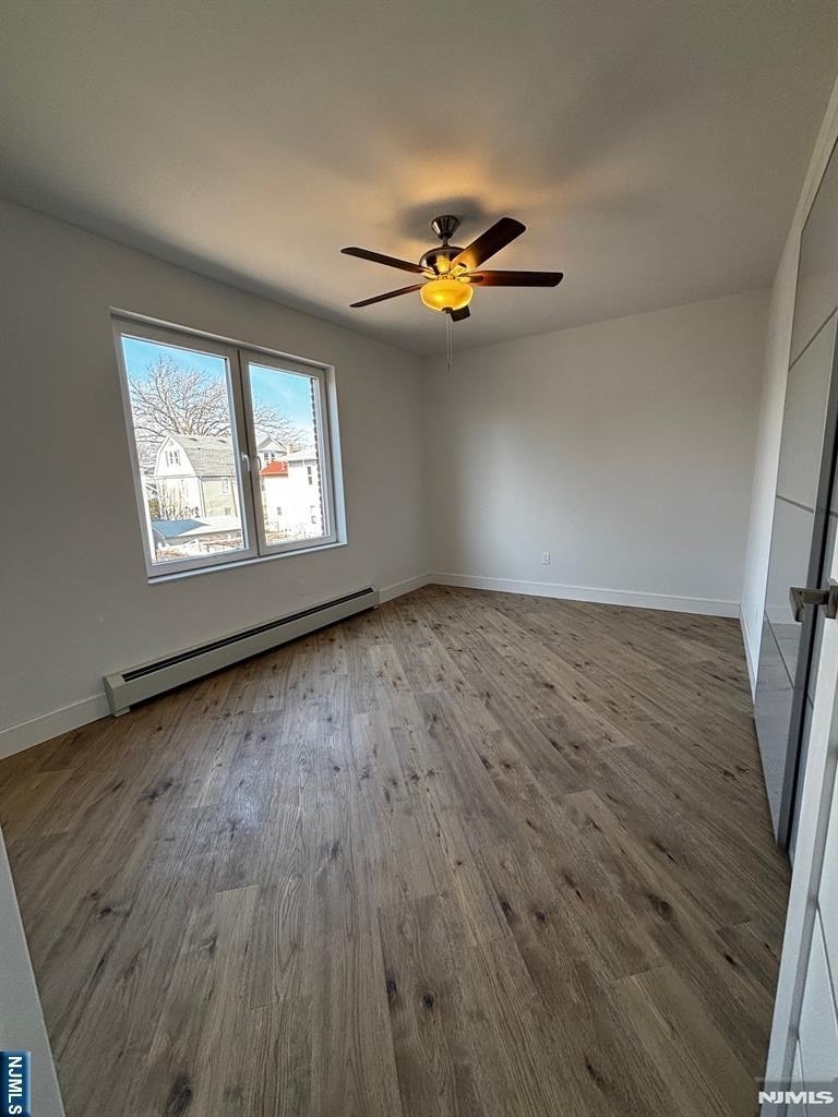 695 Elm - Photo 5