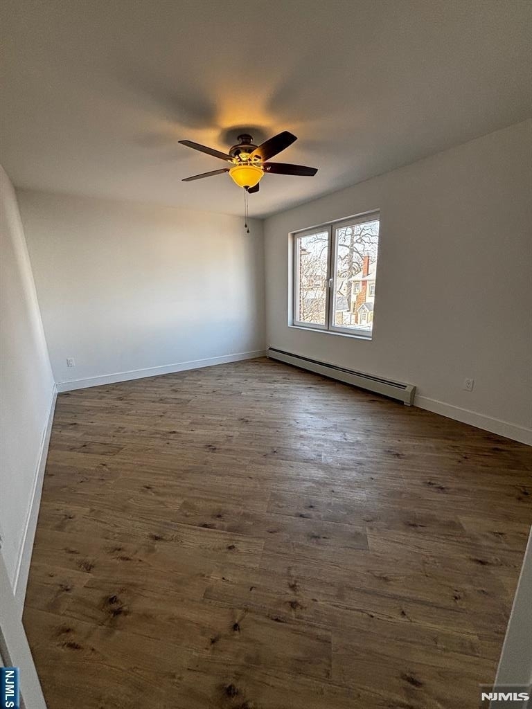 695 Elm - Photo 9