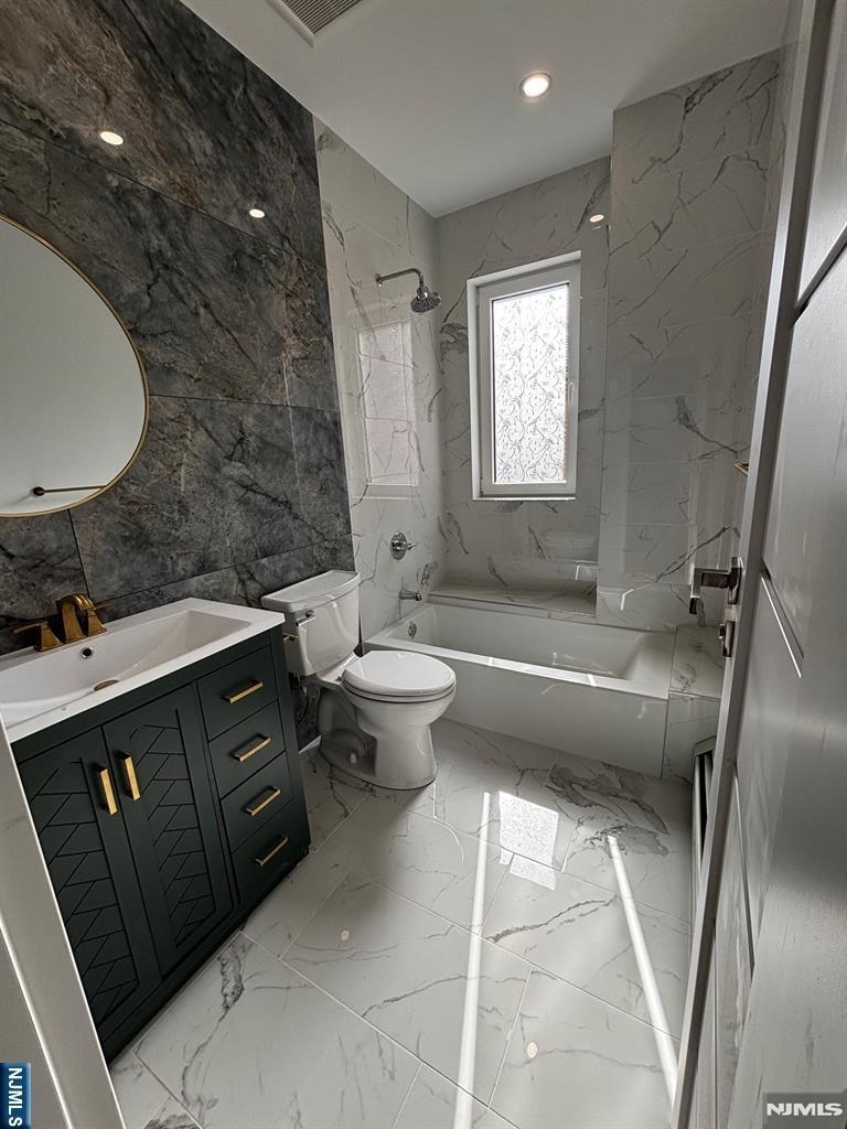 695 Elm - Photo 4