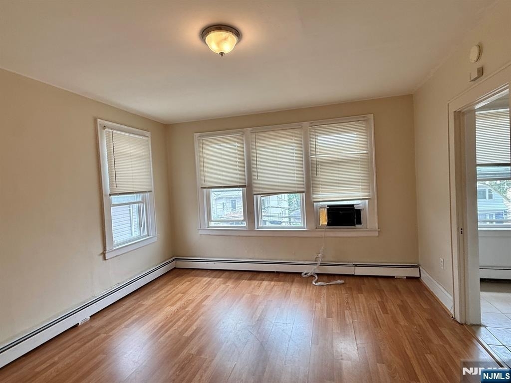 165-167 Davis - Photo 1