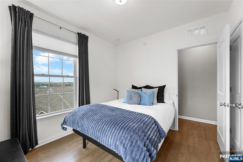 289 Bradley - Photo 31
