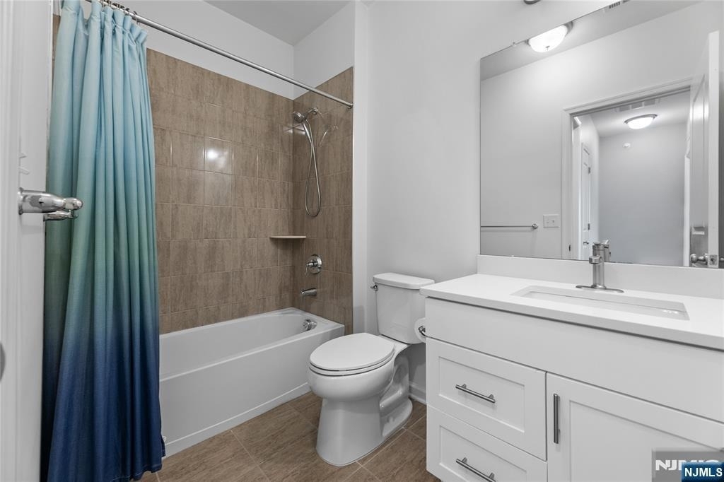 289 Bradley - Photo 33