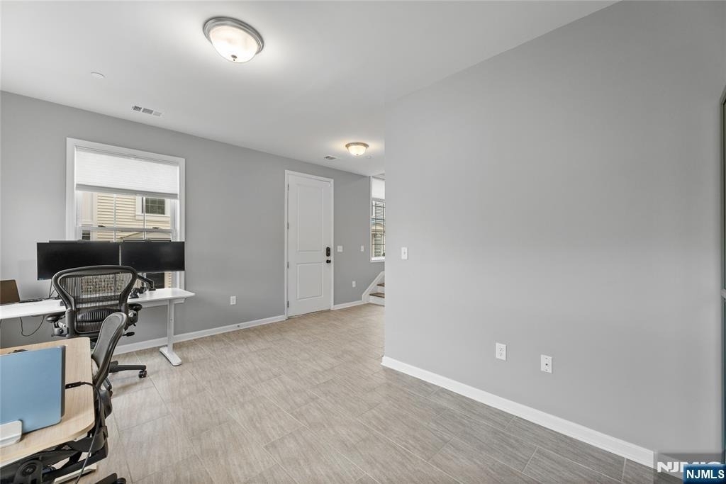 289 Bradley - Photo 5